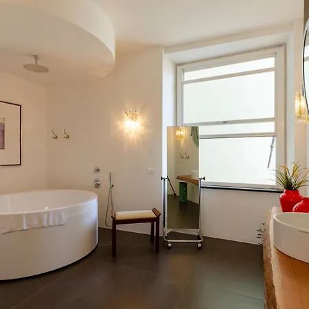 Joivy Exclusive Flat For 7 Near Cathedral Of Daire Cenova