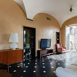 Joivy Exclusive Flat For 7 Near Cathedral Of Appartement