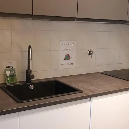 Joivy Exclusive Flat For 7 Near Cathedral Of Génova