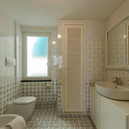 Apartamento Joivy Exclusive Flat For 7 Near Cathedral Of *