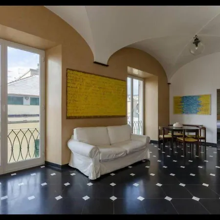 Joivy Exclusive Flat For 7 Near Cathedral Of Apartman Genova